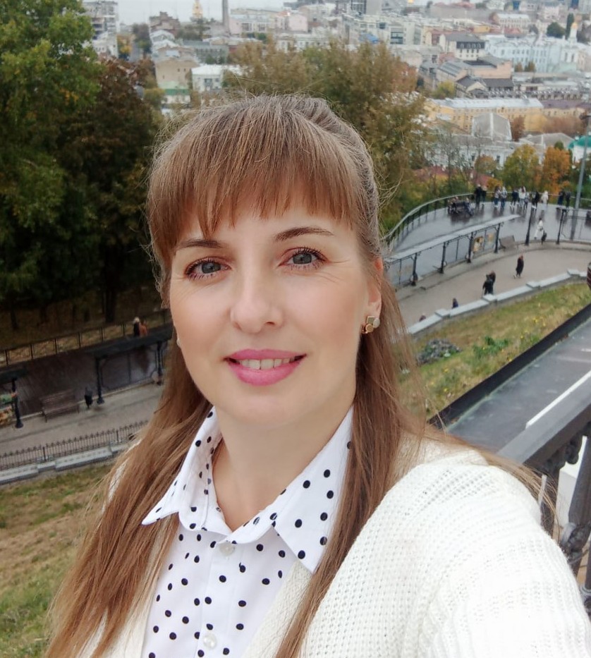 Поварова Олена Андріївна